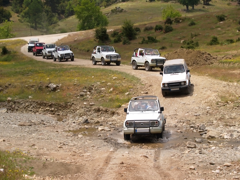 JEEP SAFARI - Adventure Tours
