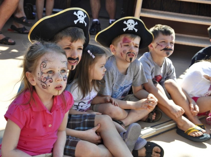 PIRATE BOAT TOUR - Boat Tours